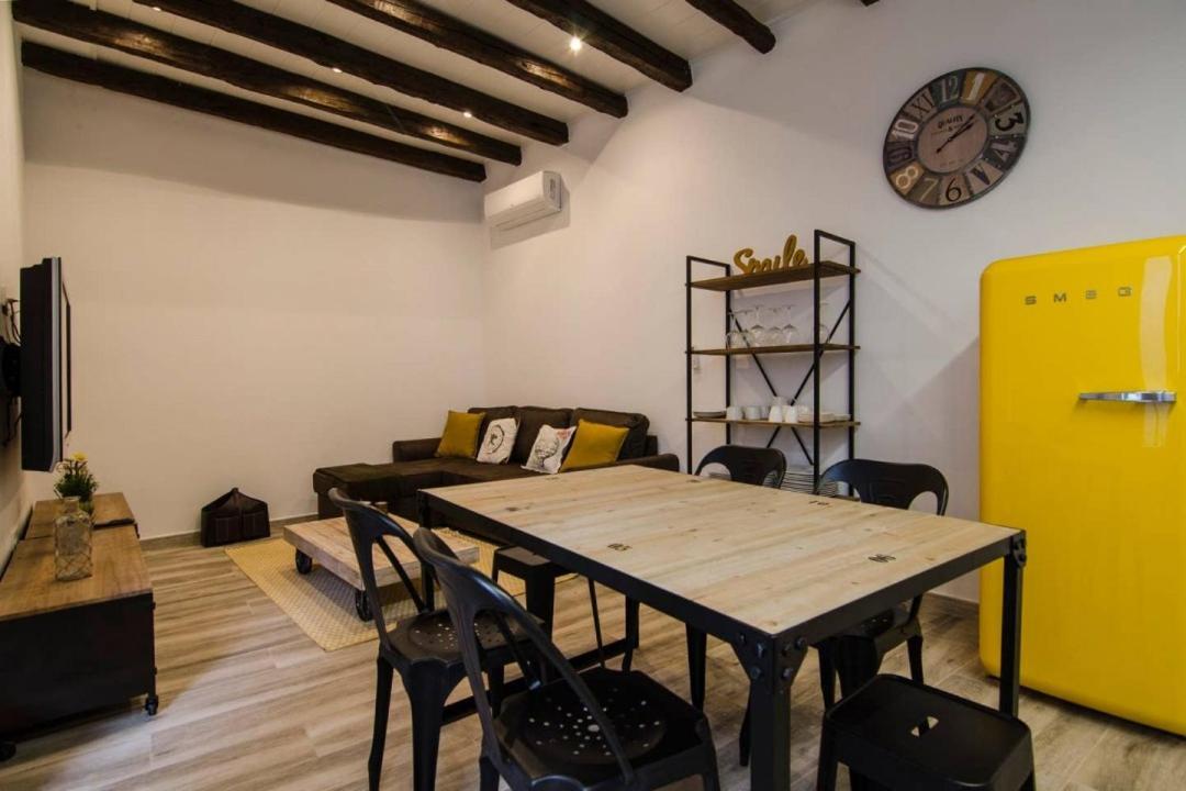 Apartamento Luminoso Familiar- 2d 2b- Cava Alta Madrid